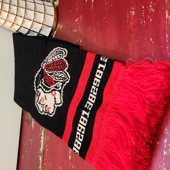 Portland Winterhawks Scarf - Picture 1 of 3